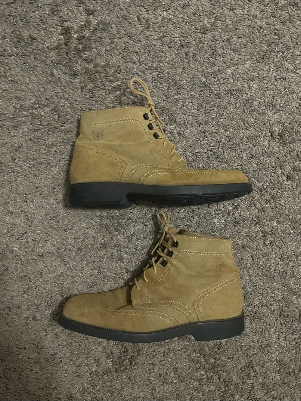 Michael Toschi boots wingtip suede brown tan boots made in Italy rare boots 8.5